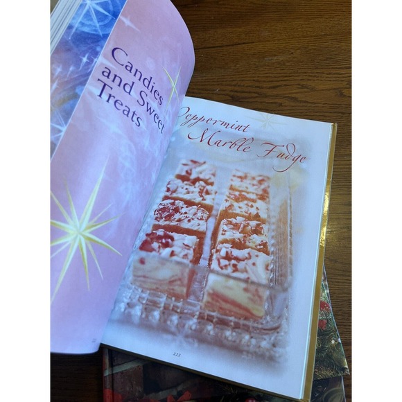 Lot of 3 Better Homes And Gardens Christmas From The Heart Crafts Cookbooks More - Picture 4 of 11